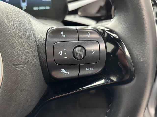 ドルフィン ロングレンジ　回転式モニター　ガラスルーフ　レザーシート　シートヒーター　アクティブクルーズコントロール　ブラインドスポットアシスト　ＬＥＤヘッドライト　幼児置き去り検知システム　ペダル踏み間違い時加速抑制装置（25枚目）