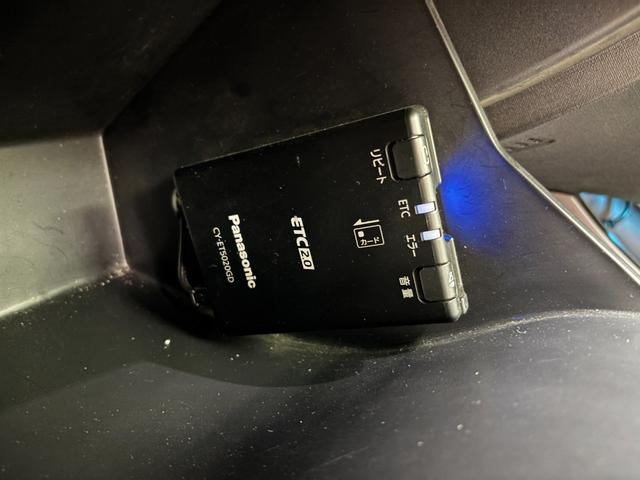 ドルフィン ロングレンジ　回転式モニター　ガラスルーフ　レザーシート　シートヒーター　アクティブクルーズコントロール　ブラインドスポットアシスト　ＬＥＤヘッドライト　幼児置き去り検知システム　ペダル踏み間違い時加速抑制装置（34枚目）