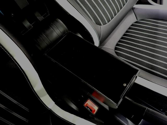 トゥインゴ インテンス　キャンバストップ　新ｓｙ保証継承　ハーフレザーシート　シートヒーター　レザーステアリング　バックカメラ　バックソナー　リアフォグランプ　クルーズコントロール　純正ディスプレイオーディオ　純正アルミホイール（67枚目）