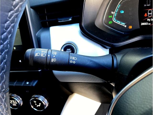 ルーテシア Ｅ－テックフルハイブリッド　レザーパック　新車保証継承　認定中古車保証　１オーナー　レザーシート　シートヒーター　ステアリングヒーター　ＥＴＣ　ドラレコ前後　バックカメラ　スペアキー（59枚目）