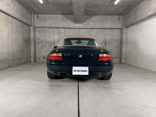 Ｚ３ロードスター ベースグレード　左ハンドル　５速マニュアル　ベージュ幌　ダークグリーン　記録簿　パワーシート　アルミホイール　キーレスキー　禁煙車　正規輸入車（39枚目）