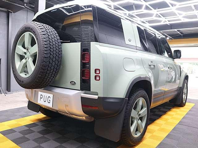 ディフェンダー 75thリミテッドエディション☆禁煙車☆外装色グラスミアグリーン☆ファブリックルーフ☆TVキャンセラー☆エアサスペンション☆ヘッドアップディスプレイ(9枚目)