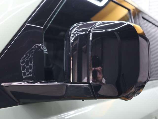 ディフェンダー 75thリミテッドエディション☆禁煙車☆外装色グラスミアグリーン☆ファブリックルーフ☆TVキャンセラー☆エアサスペンション☆ヘッドアップディスプレイ(19枚目)