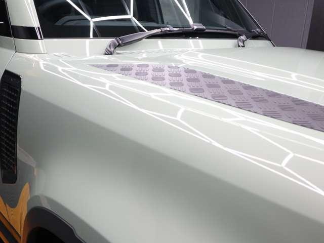 ディフェンダー 75thリミテッドエディション☆禁煙車☆外装色グラスミアグリーン☆ファブリックルーフ☆TVキャンセラー☆エアサスペンション☆ヘッドアップディスプレイ(48枚目)