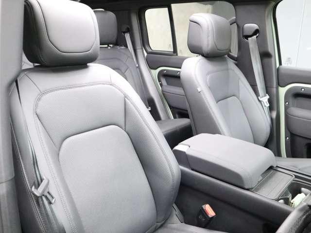 ディフェンダー 75thリミテッドエディション☆禁煙車☆外装色グラスミアグリーン☆ファブリックルーフ☆TVキャンセラー☆エアサスペンション☆ヘッドアップディスプレイ(58枚目)