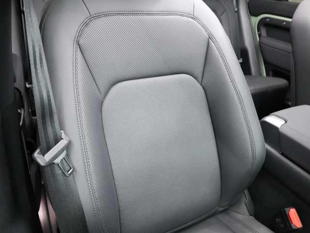 ディフェンダー 75thリミテッドエディション☆禁煙車☆外装色グラスミアグリーン☆ファブリックルーフ☆TVキャンセラー☆エアサスペンション☆ヘッドアップディスプレイ(60枚目)