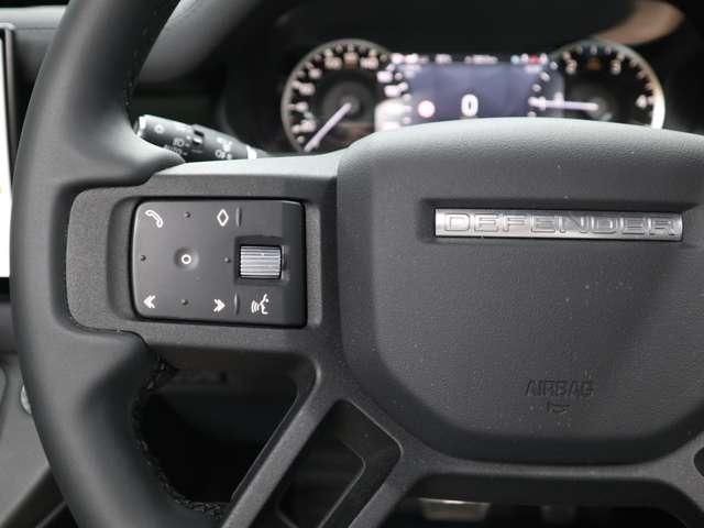 ディフェンダー 75thリミテッドエディション☆禁煙車☆外装色グラスミアグリーン☆ファブリックルーフ☆TVキャンセラー☆エアサスペンション☆ヘッドアップディスプレイ(67枚目)