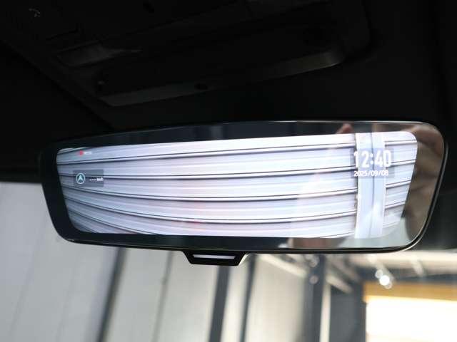 ディフェンダー 75thリミテッドエディション☆禁煙車☆外装色グラスミアグリーン☆ファブリックルーフ☆TVキャンセラー☆エアサスペンション☆ヘッドアップディスプレイ(70枚目)