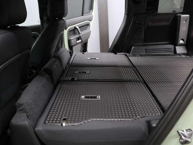 ディフェンダー 75thリミテッドエディション☆禁煙車☆外装色グラスミアグリーン☆ファブリックルーフ☆TVキャンセラー☆エアサスペンション☆ヘッドアップディスプレイ(75枚目)