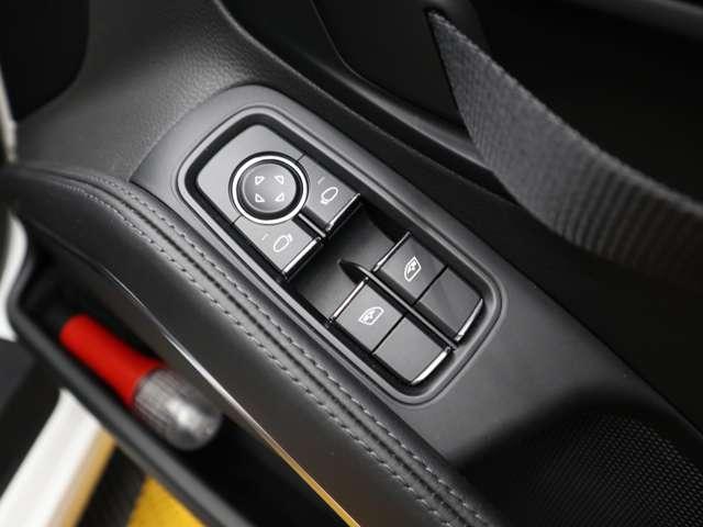 911 911カレラT ユーザー買取車 禁煙車 スポーツクロノP 純正PCMナビ GTスポーツステアリング パワーステアリングプラス 4人乗り パワーシート シートヒーター 純正20インチアルミホイールブラック(12枚目)