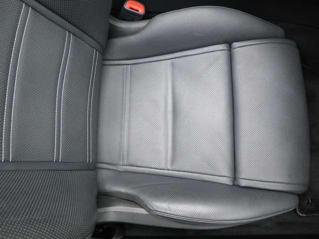 SL SL43 禁煙車 黒革&黒幌 外装色(アルペングレー) HUD AMGダイナミック+パッケージ AMGライドコントロールサスペンション ブルメスター3Dサウンド(49枚目)