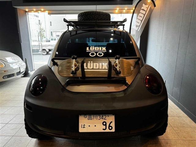 ニュービートル LZ リフトアップ カスタム キャンピング 左ハンドル フロア6AT 障害物センサー 横滑り防止装置 ETC フルセグ 本革シート キーレス サンルーフ 車検整備付き(6枚目)