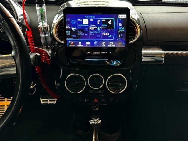 ニュービートル LZ リフトアップ カスタム キャンピング 左ハンドル フロア6AT 障害物センサー 横滑り防止装置 ETC フルセグ 本革シート キーレス サンルーフ 車検整備付き(9枚目)