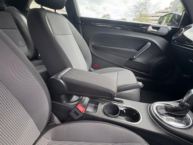 ザ・ビートル デザイン LUDIX 中古車ベース ワンオーナー 社外ナビ ETC 走行距離2.4万km リフトアップ対応車両 リアサスペンション トーションビーム方式 ブラック(18枚目)