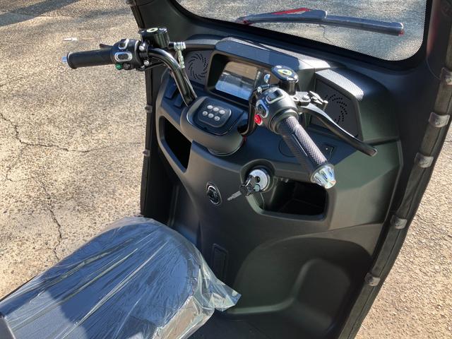 *その他  VEHICLEFUN ETT-NEO 普通免許 家庭用100V リチウムイオン 3人乗(8枚目)