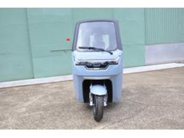 *その他  VEHICLEFUN ETT-NEO 普通免許 家庭用100V リチウムイオン 3人乗ETT-NEO  ハイパワー電動トゥクトゥク ETT-NEOは車検・車庫証明不要 ヘルメット不要です!(2枚目)