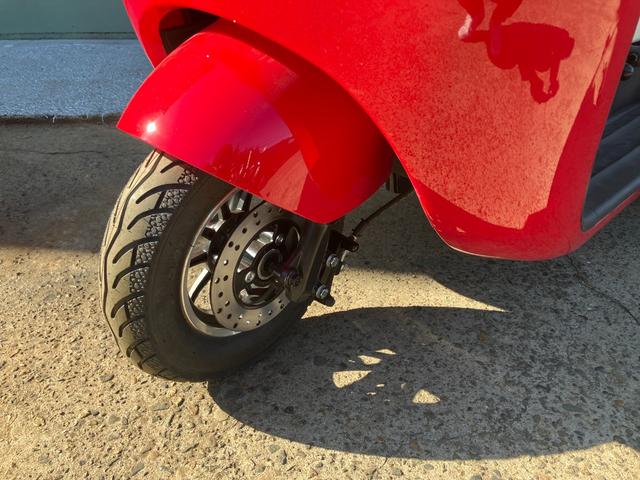 *その他 　ＣＨＯＰＰＥＲ　　普通免許　車検不要　車庫証明不要　家庭用１００Ｖ　速度３０ｋｍ　２人乗（7枚目）