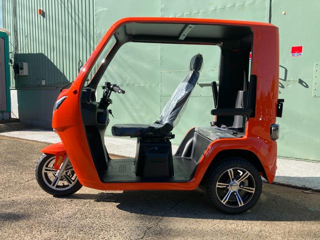 *その他 VEHICLEFUN ETT-NEO 普通免許 家庭用100V リチウムイオン 3人乗(3枚目)