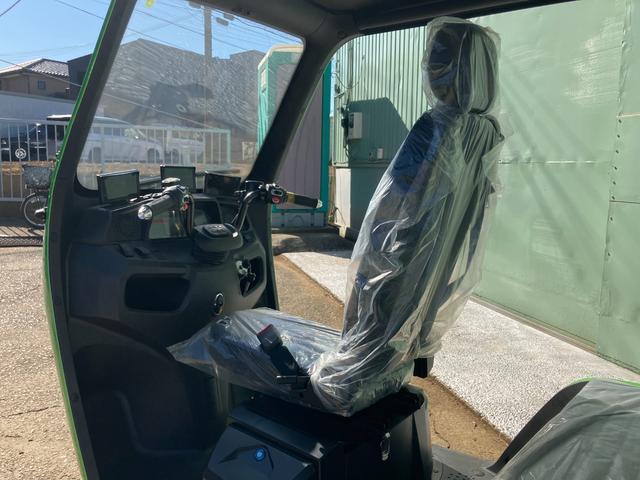 *その他 VEHICLEFUN ETT-NEO 普通免許 家庭用100V リチウムイオン 3人乗(7枚目)
