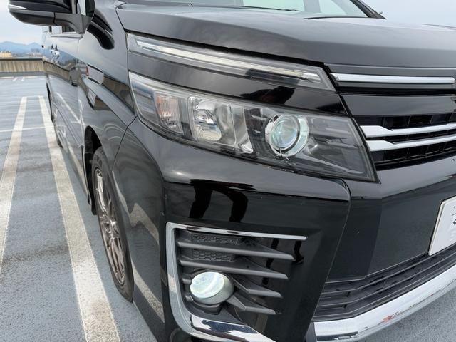 ヴォクシー ＺＳ　純正ナビゲーション　バックカメラ　純正フリップダウンモニター　７人乗り　両側パワースライドドア（14枚目）