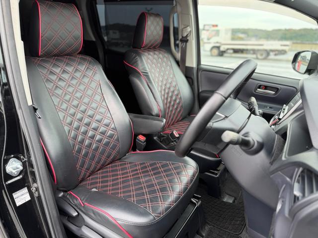 ヴォクシー ＺＳ　純正ナビゲーション　バックカメラ　純正フリップダウンモニター　７人乗り　両側パワースライドドア（19枚目）