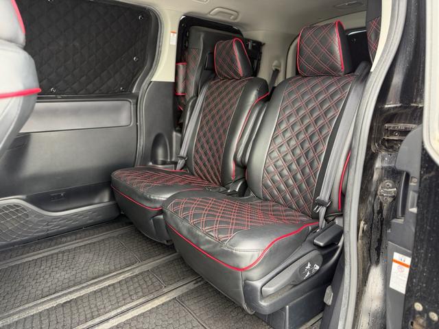 ヴォクシー ＺＳ　純正ナビゲーション　バックカメラ　純正フリップダウンモニター　７人乗り　両側パワースライドドア（27枚目）