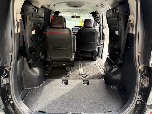 ヴォクシー ＺＳ　純正ナビゲーション　バックカメラ　純正フリップダウンモニター　７人乗り　両側パワースライドドア（33枚目）