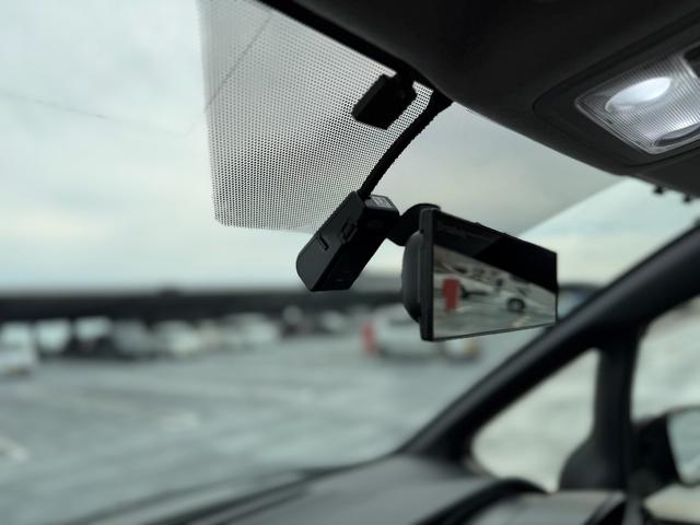 ヴォクシー ＺＳ　純正ナビゲーション　バックカメラ　純正フリップダウンモニター　７人乗り　両側パワースライドドア（57枚目）