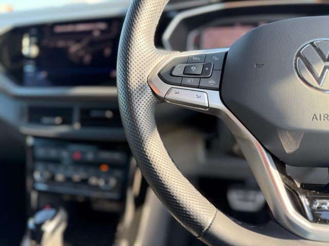 T-クロス TSI Rライン 液晶メーター アダプティブクルーズコントロール レーンキープ リアトラフィック ブラインドスポット 社外デジタルミラー 純正AW Discoverpro バックカメラ センサー パーキングアシスト(39枚目)