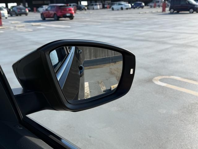 T-クロス TSI Rライン 液晶メーター アダプティブクルーズコントロール レーンキープ リアトラフィック ブラインドスポット 社外デジタルミラー 純正AW Discoverpro バックカメラ センサー パーキングアシスト(50枚目)