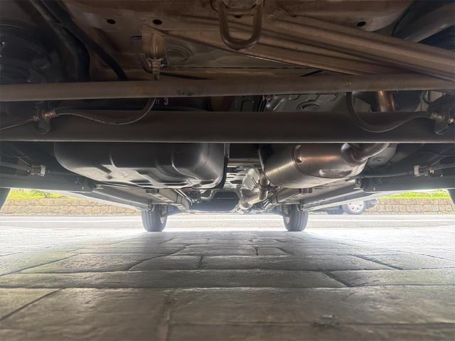 ワゴンＲ ＦＸリミテッド　アイドリングストップ　禁煙車　ＥＴＣ　ナビ　スマートキー　電動格納ミラー　ベンチシート　ＣＶＴ　盗難防止システム　ＡＢＳ　アルミホイール　衝突安全ボディ　エアコン　パワーステアリング　パワーウィンドウ（47枚目）
