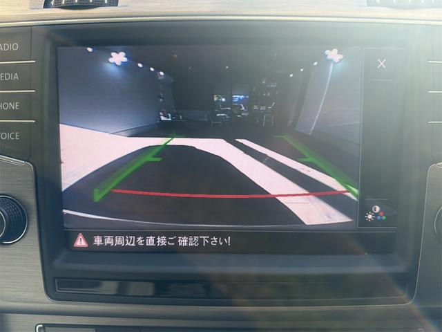 ゴルフ TSIコンフォートラインブルーモーションテクノロジー 禁煙車 ETC バックカメラ ナビ TV アルミホイール オートライト キーレスエントリー アイドリングストップ 電動格納ミラー AT CD USB エアコン パワーステアリング パワーウィンドウ(10枚目)