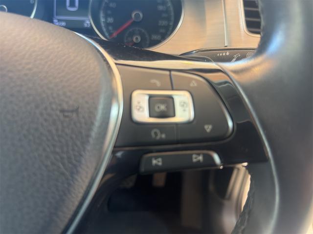 ゴルフ TSIコンフォートラインブルーモーションテクノロジー 禁煙車 ETC バックカメラ ナビ TV アルミホイール オートライト キーレスエントリー アイドリングストップ 電動格納ミラー AT CD USB エアコン パワーステアリング パワーウィンドウ(14枚目)