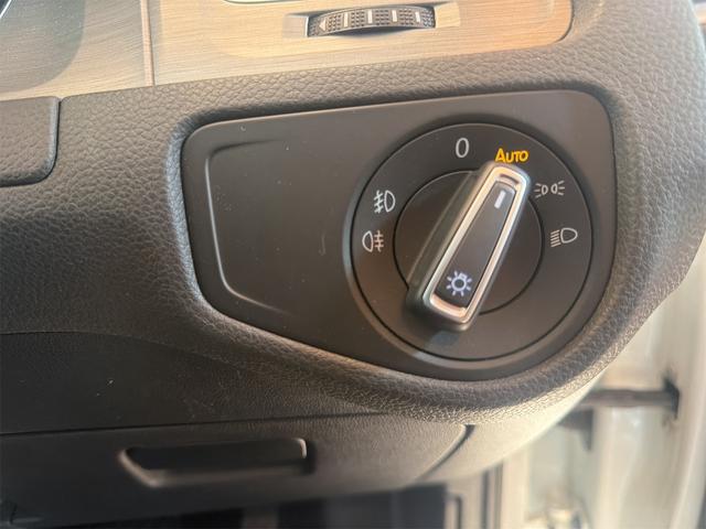 ゴルフ TSIコンフォートラインブルーモーションテクノロジー 禁煙車 ETC バックカメラ ナビ TV アルミホイール オートライト キーレスエントリー アイドリングストップ 電動格納ミラー AT CD USB エアコン パワーステアリング パワーウィンドウ(15枚目)