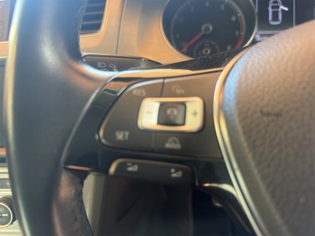 ゴルフ TSIコンフォートラインブルーモーションテクノロジー 禁煙車 ETC バックカメラ ナビ TV アルミホイール オートライト キーレスエントリー アイドリングストップ 電動格納ミラー AT CD USB エアコン パワーステアリング パワーウィンドウ(46枚目)