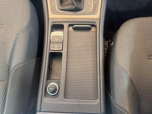 ゴルフ TSIコンフォートラインブルーモーションテクノロジー 禁煙車 ETC バックカメラ ナビ TV アルミホイール オートライト キーレスエントリー アイドリングストップ 電動格納ミラー AT CD USB エアコン パワーステアリング パワーウィンドウ(52枚目)