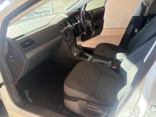 ゴルフ TSIコンフォートラインブルーモーションテクノロジー 禁煙車 ETC バックカメラ ナビ TV アルミホイール オートライト キーレスエントリー アイドリングストップ 電動格納ミラー AT CD USB エアコン パワーステアリング パワーウィンドウ(58枚目)