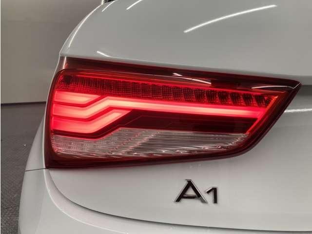 AUDI A1 SPORTBACK 1.0 TFSI SPORT