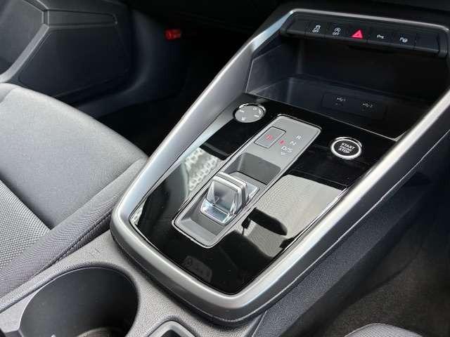 A3 スポーツバック30TFSI(17枚目)