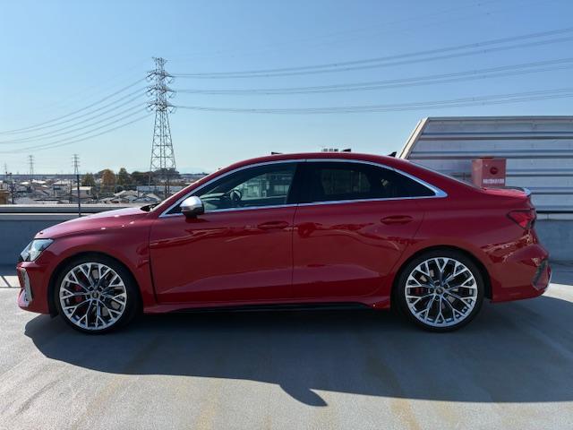 ＲＳ３ ベースグレード（5枚目）