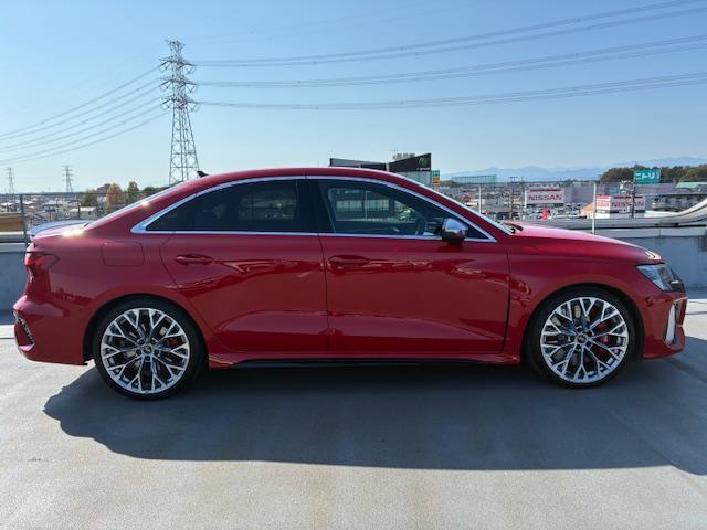 ＲＳ３ ベースグレード（8枚目）