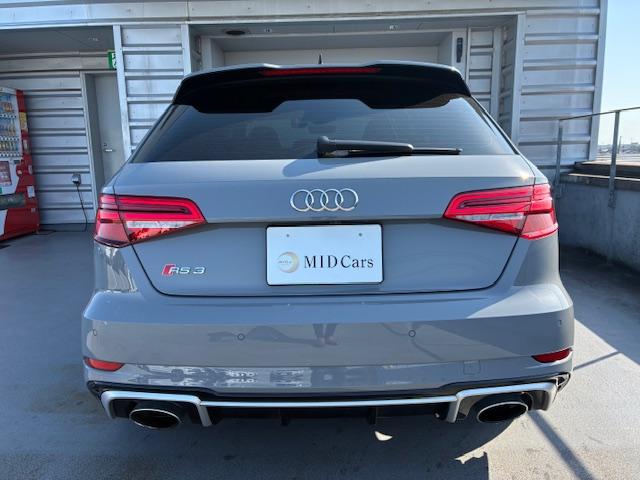 RS3スポーツバック ベースグレード(7枚目)