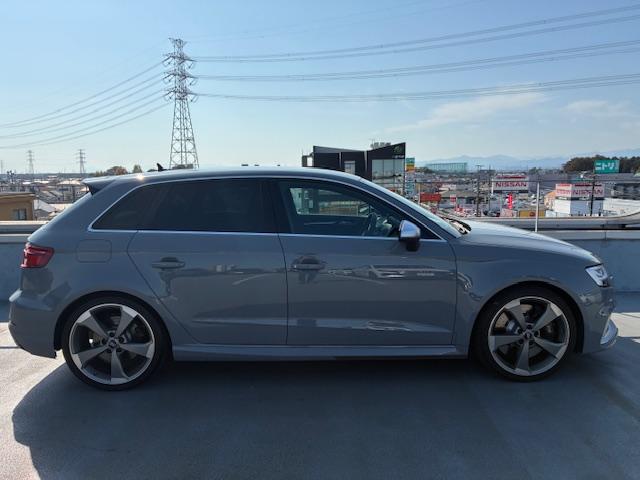 RS3スポーツバック ベースグレード(8枚目)