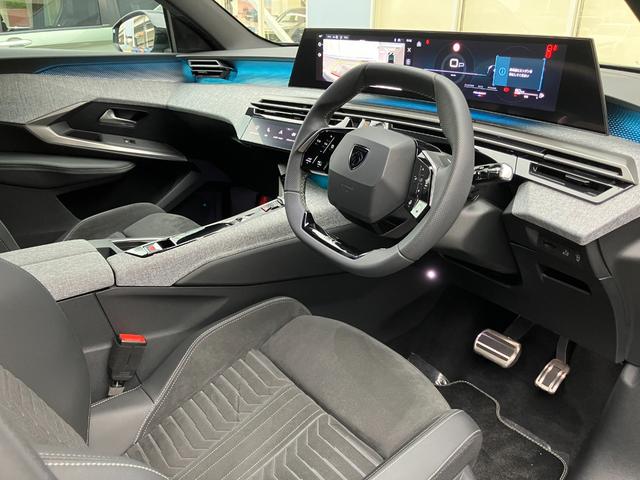 3008 GTハイブリッド アルカンタラパッケージ 認定中古車 弊社デモカー 新車保証継承 AppleCarPlay アクティブクルーズコントロール ブラインドスポットモニター ステアリングパドルシフト シートメモリー機能 シートヒーター ETC車載器(26枚目)