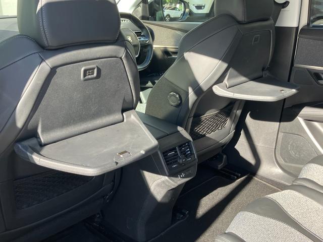 5008 アリュール 認定中古車 純正ナビ フルセグTV 3列シート AppleCarPlay アクティブクルーズコントロール ブラインドスポットモニター ステアリングパドルシフト 電動テールゲート バックカメラ ETC(28枚目)