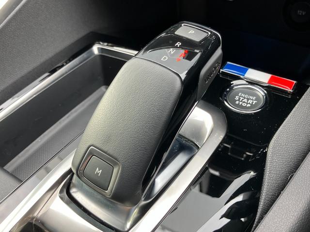 直管的に使いやすいシフトレバーとなっております！