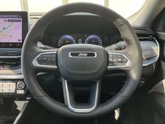 �ϥ�ɥ�Υ����å������뤳�Ȥǥ᡼������αվ����̤��͡��ʾ����ɽ�������뤳�Ȥ���ǽ�Ǥ���������󥢥��ץƥ��֥��롼������ȥ��������ܡ� 6