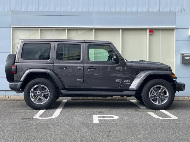 ジープ・ラングラーアンリミテッド サハラ 認定中古車 AppleCarPlay 黒革 アダプティブクルーズコントロール ブラインドスポットモニター フルセグTV Alpineオーディオ シートヒーター バックカメラ フロントカメラ ETC(8枚目)