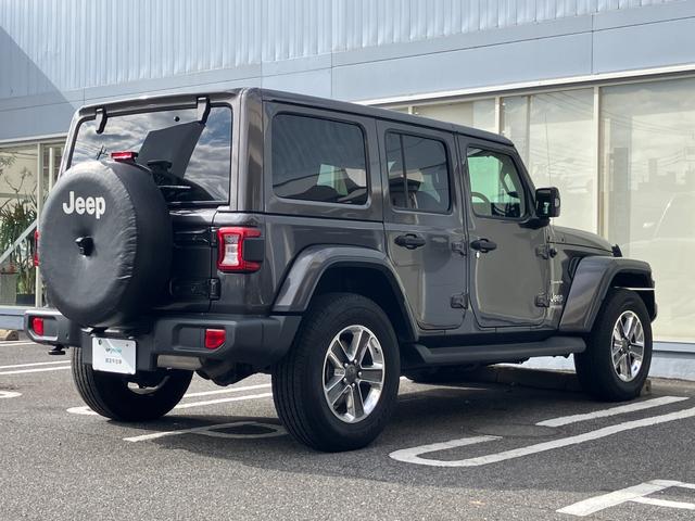 ジープ・ラングラーアンリミテッド サハラ 認定中古車 AppleCarPlay 黒革 アダプティブクルーズコントロール ブラインドスポットモニター フルセグTV Alpineオーディオ シートヒーター バックカメラ フロントカメラ ETC(10枚目)