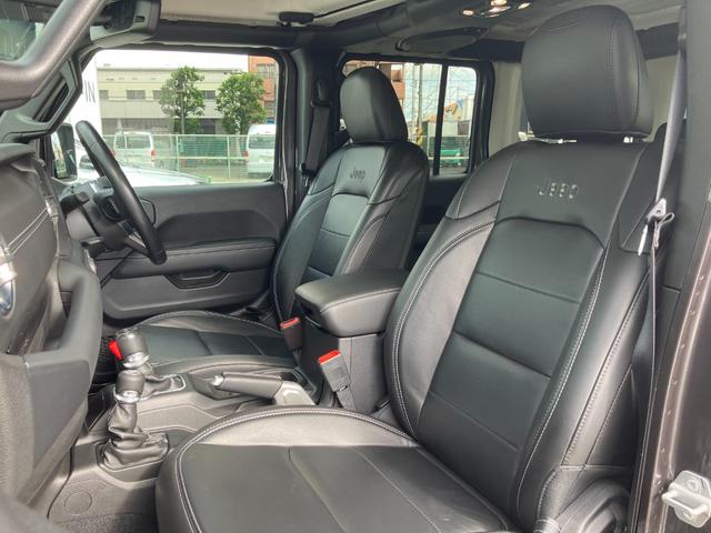 ジープ・ラングラーアンリミテッド サハラ 認定中古車 AppleCarPlay 黒革 アダプティブクルーズコントロール ブラインドスポットモニター フルセグTV Alpineオーディオ シートヒーター バックカメラ フロントカメラ ETC(22枚目)